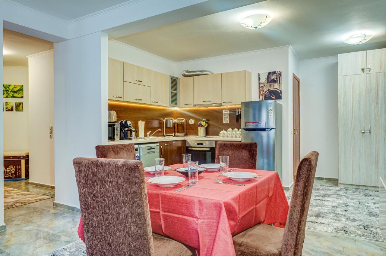 Bright And Spacious 2-Bdr Apartment With Balcony By Flat Mаnager Pamporowo Zewnętrze zdjęcie